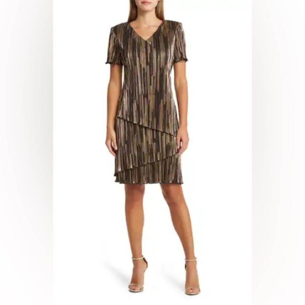 NWT Connected Apparel‎ Plisse Tiered Dress, Size 6